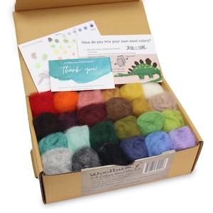 24 Colors Felting Wool, Needle Felting Supplies, Wool Roving, Wool Batting, Carded Wool For Roving, Felting Kit For Beginners, DIY Craft Kit