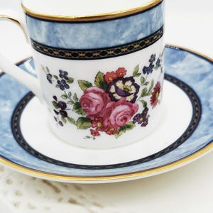 Set Of 2 Royal Doulton Centennial Rose fine bone china coffee cups and saucers H5256 1997