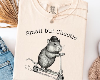 Camiseta pequeña pero caótica Comfort Colors®, divertida camiseta de patinete de marmota, divertida camiseta de salud mental animal, divertida camiseta sarcástica para adultos