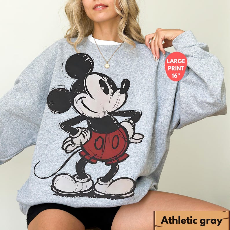 Sudadera retro de Mickey Mouse, sudadera vintage de Mickey, suéter de vacaciones de Disney, sudadera de Mickey y Minnie, suéter clásico de Mickey imagen 1