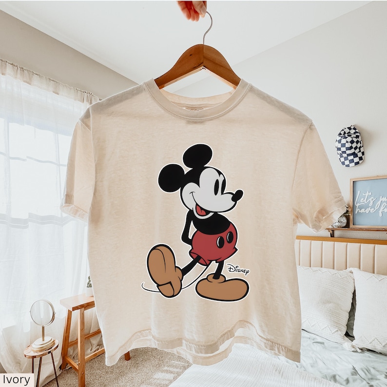 Comfort Colors® Disney Vintage Musse Pigg Boxy T-shirt, Vintage Disney Musse Pigg T-shirt, Disneyworld Holiday Vacation T-shirt, Disney Retro T-shirt bild 1