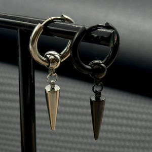 Stainless Steel Spike Hoop Earring – Unisex Minimalist Jewelry