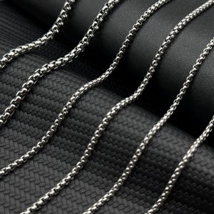 Silver Stainless Steel Box Chain Necklace For Men & Women – Minimalist Jewelry Gift – Durable Everyday Chain