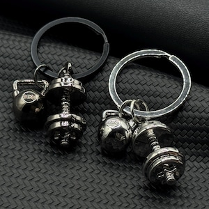 Gym Dumbbell & Kettlebell Keychain – Fitness Gift for Men, Workout Key Ring, Mini Weightlifting Gym Accessory for Him