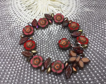 Red flower bracelet