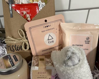 Blind Date with a Book Box Gift Set