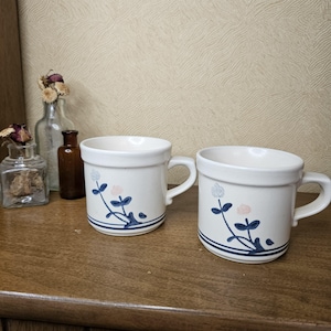 Vintage Pfaltzgraff Windsong Mugs – Blue Floral Stoneware Coffee Cups – 1980s Rustic Kitchen – Sold Individually or as a Pair