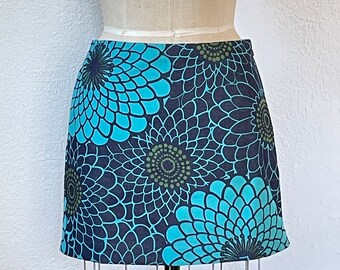 Floral print a line Mini Skirt Y2K Vintage Skirt 2000s does 60s 70s style flower power mod mini skirt