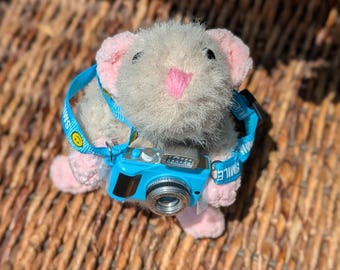 Handmade Crochet Rat Plush – Cute Amigurumi Rat with Accessories, Soft Stuffed Animal Gift, Kawaii Desk Decor