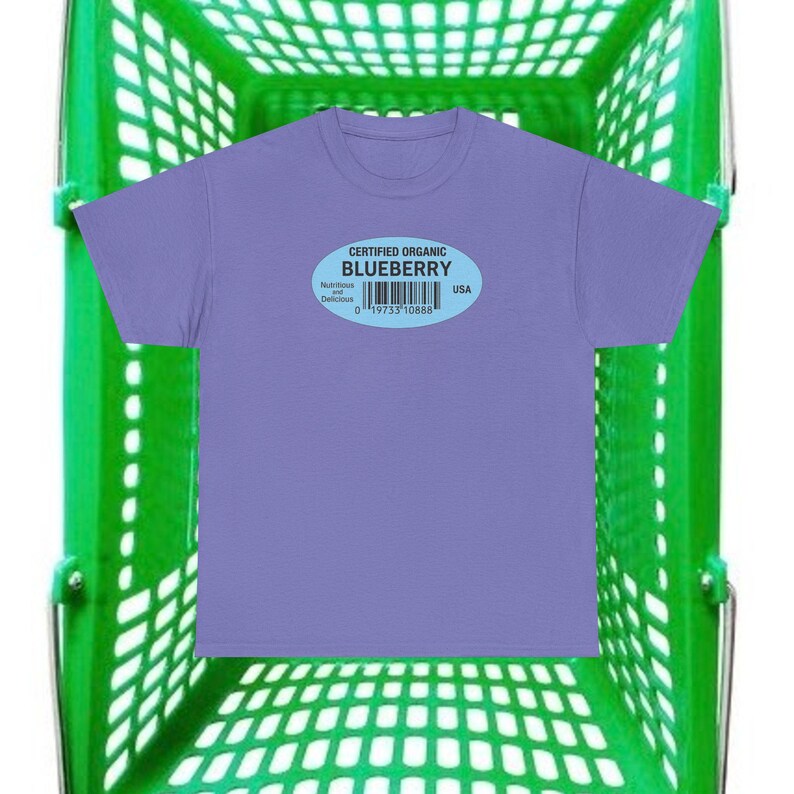 Camiseta unisex con pegatina de fruta de arándano, camiseta con gráfico, camiseta con etiqueta de arándano, regalo divertido para los amantes de los arándanos, camiseta para amantes de la fruta imagen 4