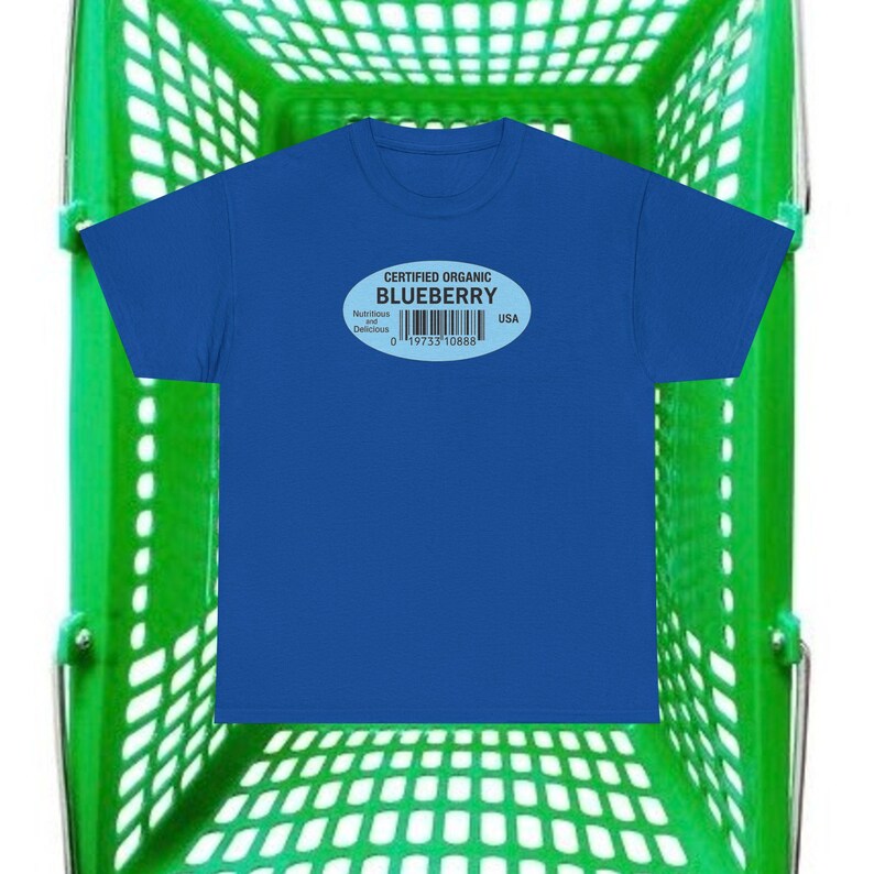 Camiseta unisex con pegatina de fruta de arándano, camiseta con gráfico, camiseta con etiqueta de arándano, regalo divertido para los amantes de los arándanos, camiseta para amantes de la fruta imagen 2