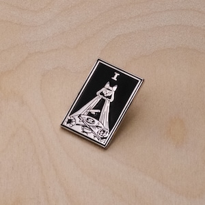 The Cat Magician | Major Arcana Tarot Enamel Pin