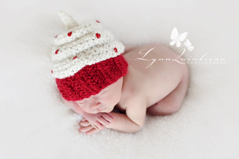 Download PDF KNITTING PATTERN k-13 Newborn Cupcake hat image 1