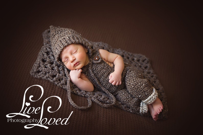 Download PDF crochet pattern s013 Newborn pixie bonnet and overall image 1