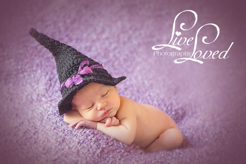 Download PDF crochet pattern 052 Witch hat Multiple sizes from newborn through 4 years old image 1