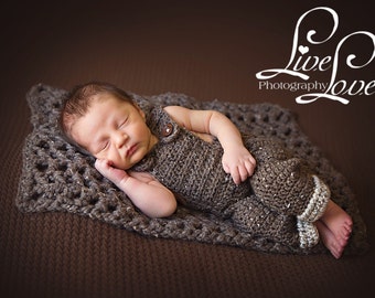 Download PDF crochet pattern s003 - Newborn overall