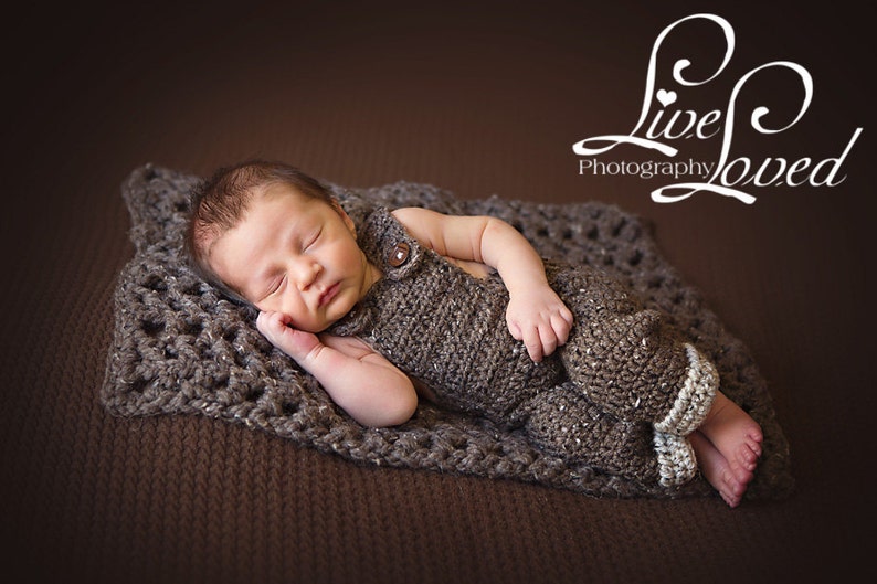 Download PDF crochet pattern s003 Newborn overall image 1