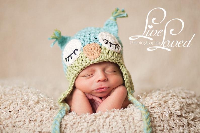 Download PDF crochet pattern 009 Sleepy Owl hat Multiple sizes from newborn through age 4 image 1