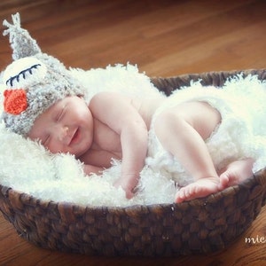 Download PDF KNITTING PATTERN - Knit Sleepy Owl hat