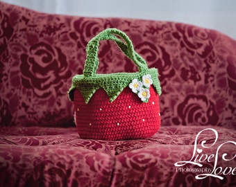 Download PDF crochet pattern - Strawberry bag