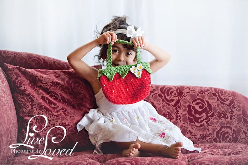 Download PDF crochet pattern Strawberry bag image 2