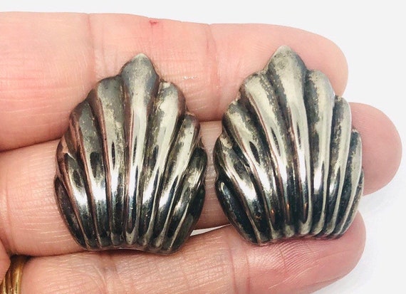 Large Sterling Silver Earrings Shell Shaped 1 1/4… - image 1