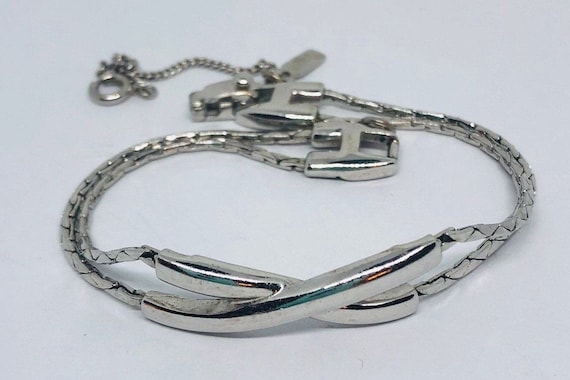 Signed MONET Double Strand Bracelet X Design Vint… - image 2