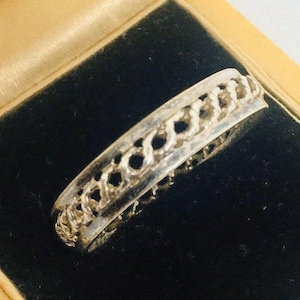 Sterling Silver Openwork Ring Band Woven Design Size 8 Vintage Jewelry