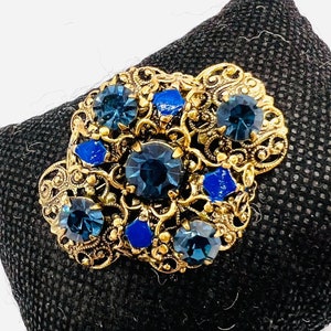 Czech or WEST GERMANY Blue Rhinestone & Enameled Gilt Filigree Brooch Vintage Jewelry