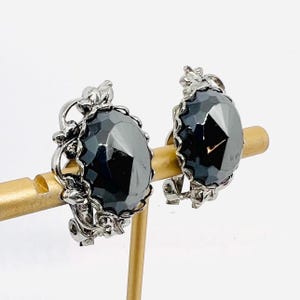 Ornate Silver Tone Hematite Glass Earrings Clip Backs Vintage Jewelry