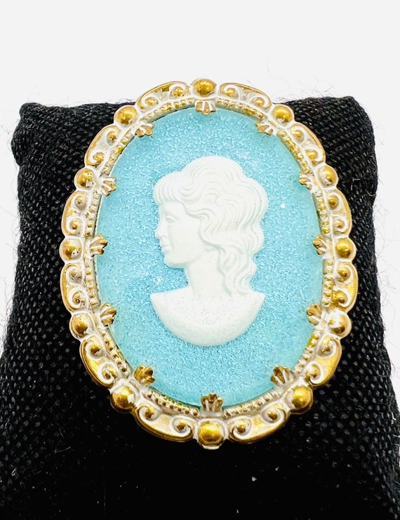 WEST GERMANY White & Blue LUCITE Cameo Brooch Sig… - image 2