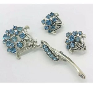 Beautiful Coro Blue Rhinestone Brooch & Earrings Demi Signed Vintage Designer Jewelry