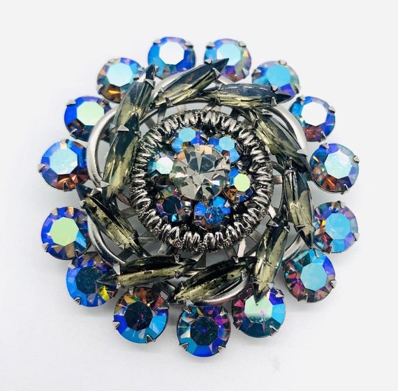 Beautiful Smoky Topaz & Blue AB Rhinestone Brooch… - image 7