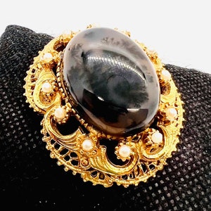 FLORENZA Moss Picture Agate Cabochon Brooch Faux Pearls Signed Vintage Designer Jewelry