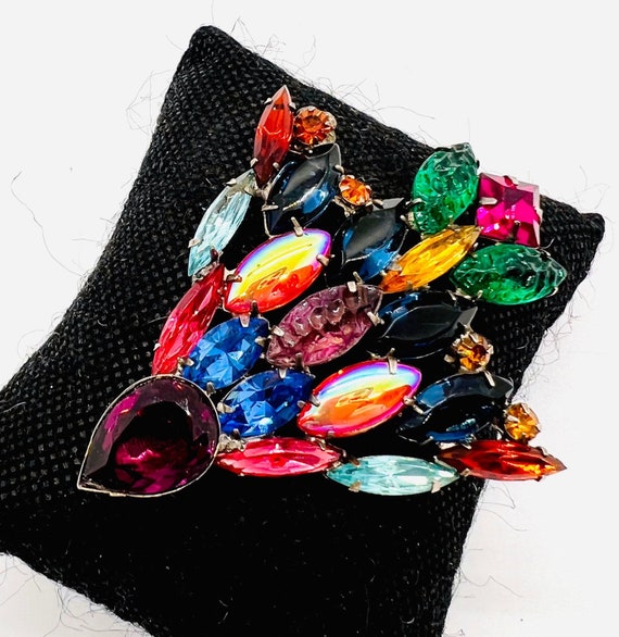 Amazing Molded Glass & Multicolored Rhinestone Bi… - image 5