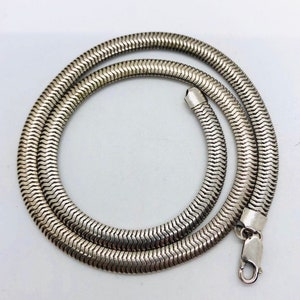 Sterling Silver Serpentine Chain/Necklace 36gm 18in. 6mm Wide Fine Vintage Designer Jewelry