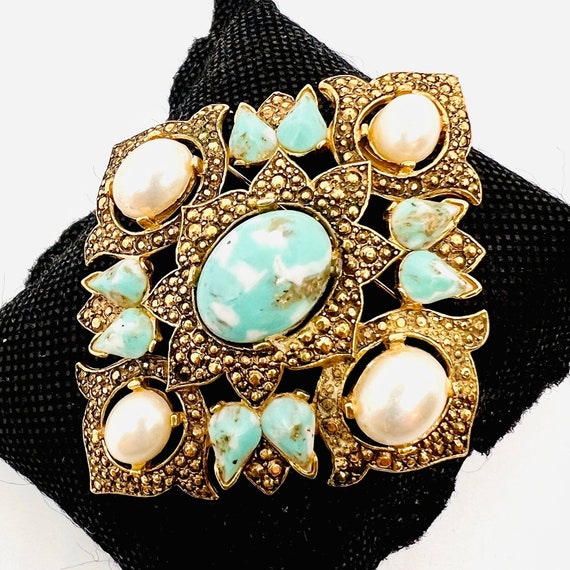 Sarah Coventry Faux Turquoise & Pearl Brooch Sign… - image 3