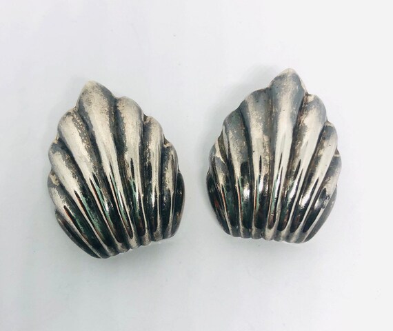 Large Sterling Silver Earrings Shell Shaped 1 1/4… - image 2