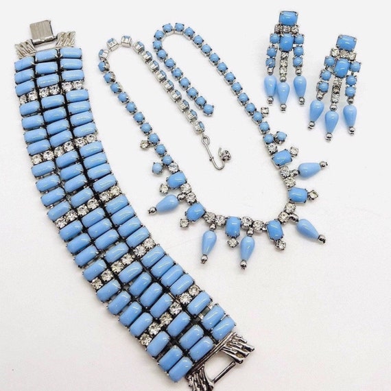 BY GALE Robins Egg Blue Glass Necklace Bracelet E… - image 1