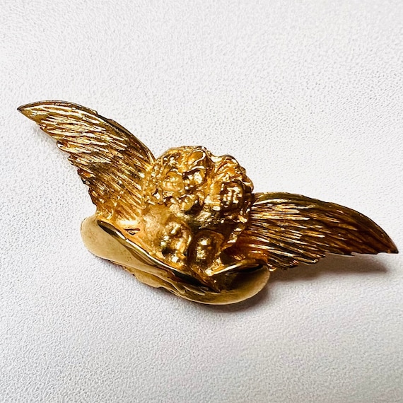 Art Nouveau Style Gold Tone Angel Winged Cherub Brooch