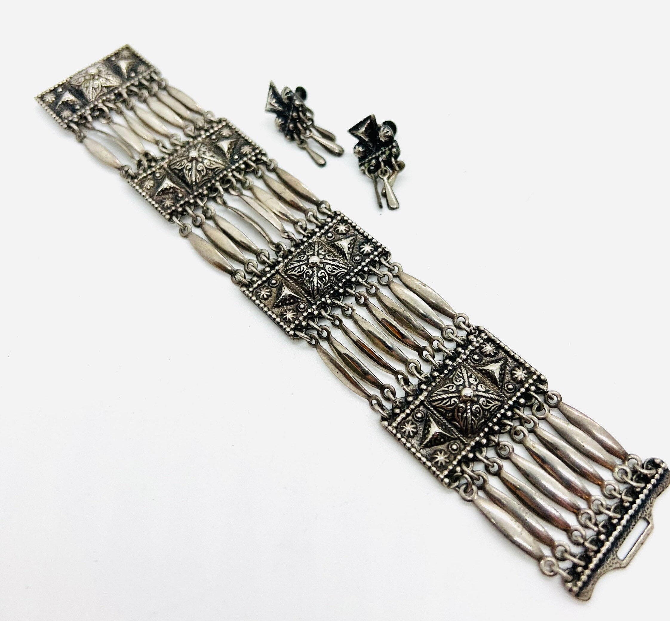 Early Sterling Silver Mexico Mayan Aztec Pyramid Bracelet