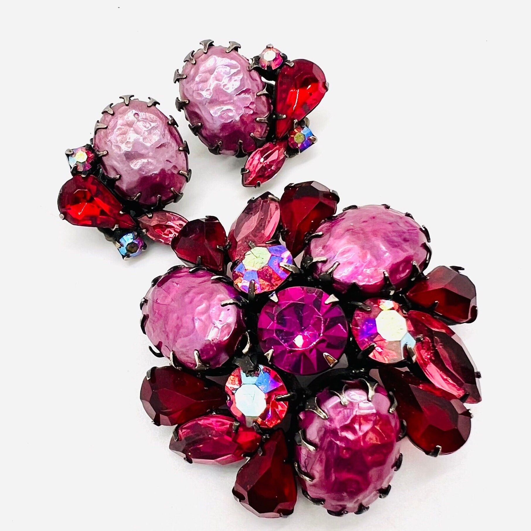 Regency Pink Brooch - Etsy