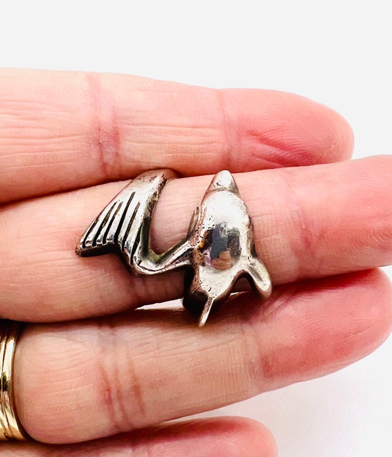 Large Taxco Mexico Sterling Silver Dolphin Ring 1… - image 6