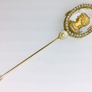Large Juliana D&E Glass Cameo Stick Pin 4” Reverse Intaglio Vintage Jewelry