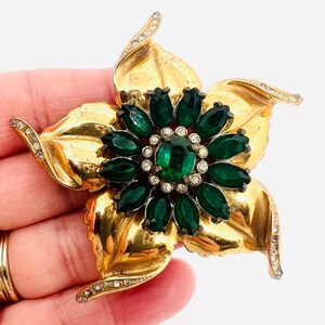 Large Gold Plated Green Rhinestone Upturned Leaves Unsigned DeRosa Vintage Designer Jewelry