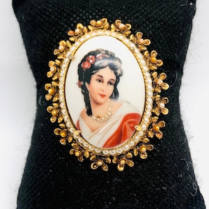 Florenza Brooch - Etsy Florenza Brooch - Etsy