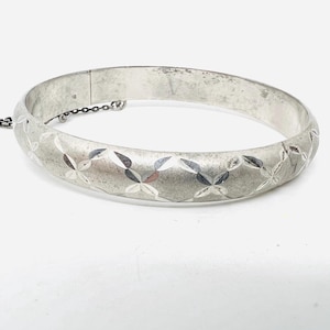 Sterling Silver Diamond Etched Bangle Bracelet 11.2gm Fine Vintage Jewelry