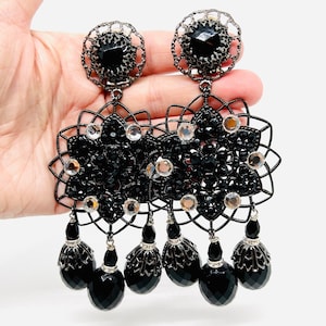 LAWRENCE VRBA 5 1/4” Black Beaded Drop Dangle Earrings Signed Vintage Designer Jewelry