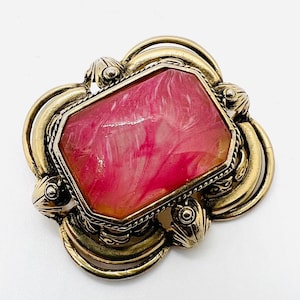 ELIZABETH REIMER Arcansas Gripoix Style Pink Glass Brooch Signed Vintage Designer Jewelry