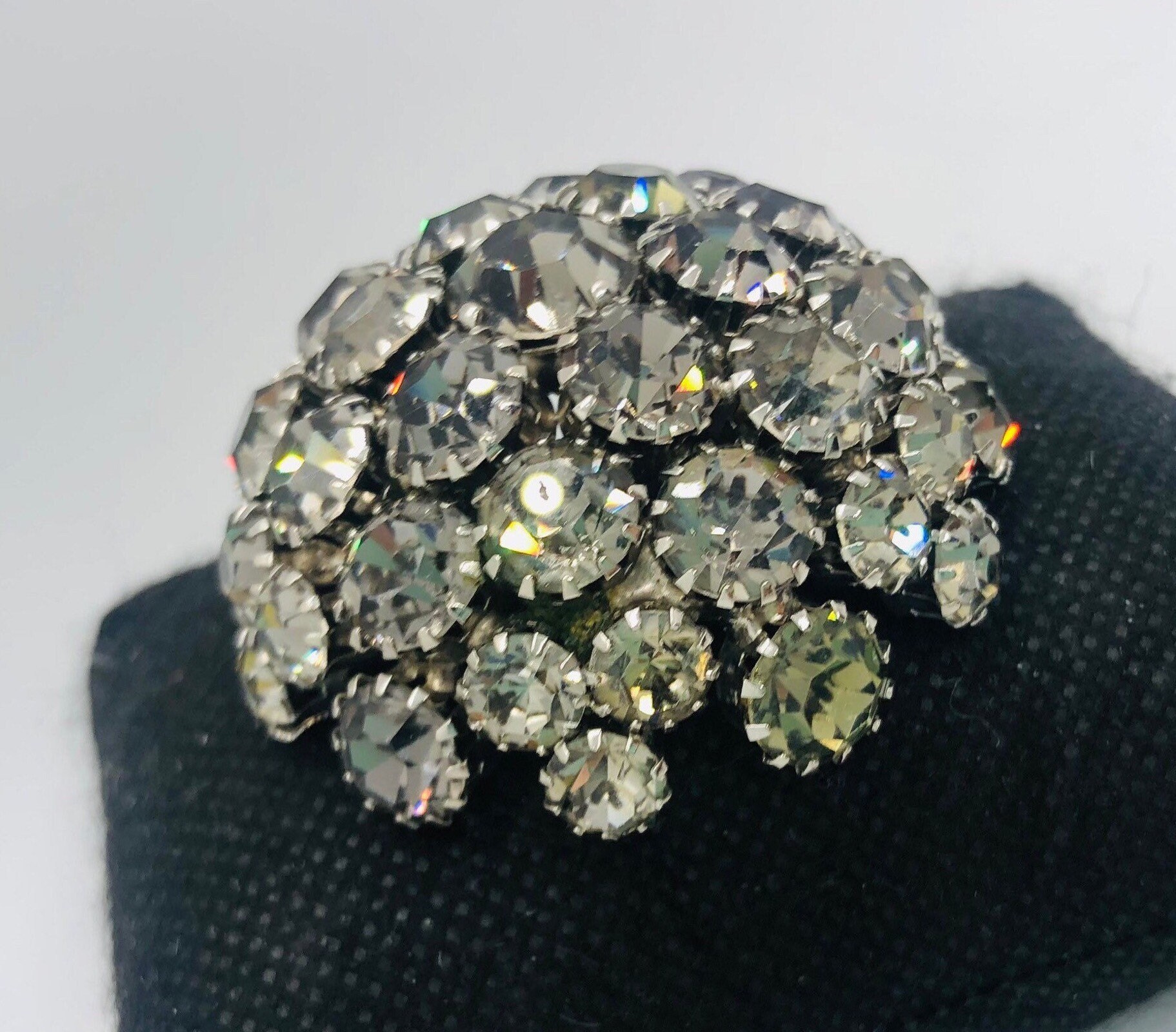 Warner Brooch - Etsy